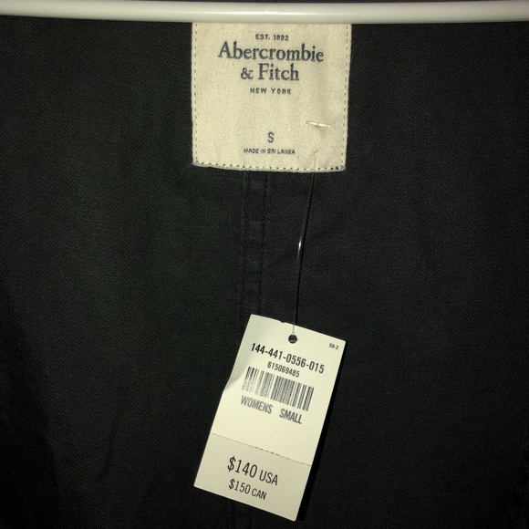 Jacket - Picture 2 of 4